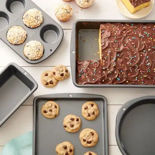 Specialty Cake Tins & Pans