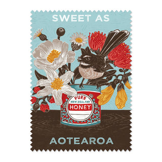 Wolfkamp & Stone | Sweet As Aotearoa Pīwakawaka Lens Cloth | Kiwiana Gifts NZ
