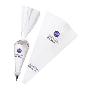 Wilton | 16 Inch Featherweight Decorating Bag | Piping Bags