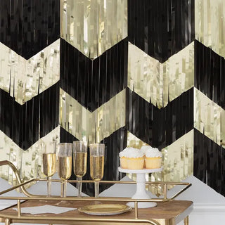 Black & Gold Scallop Fringed Backdrop Kit | Black & Gold Party Supplies NZ