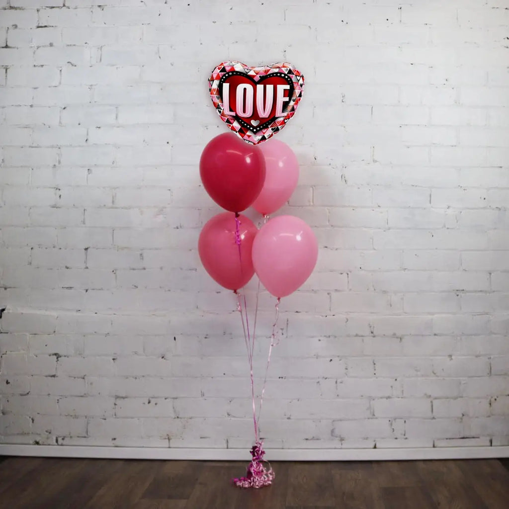 Love Triangles Heart Shaped Balloon Bouquet – Build a Birthday NZ