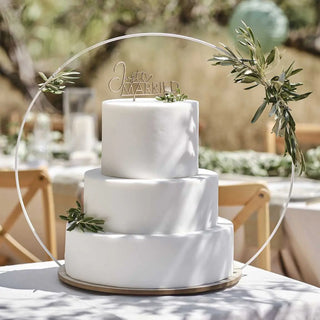 Ginger Ray | Wooden Hoop Wedding Cake Stand | Wedding Supplies NZ